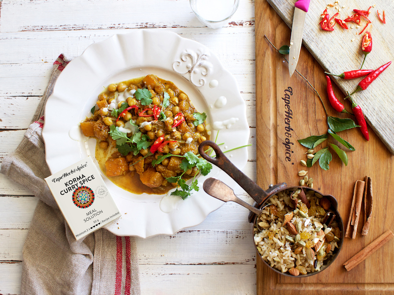 BUTTERNUT & CHICKPEA KORMA WITH BROWN & WILD RICE PILAU